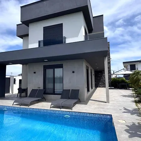 For 8 People With Private Pool In Manavgat Sorgun シダ